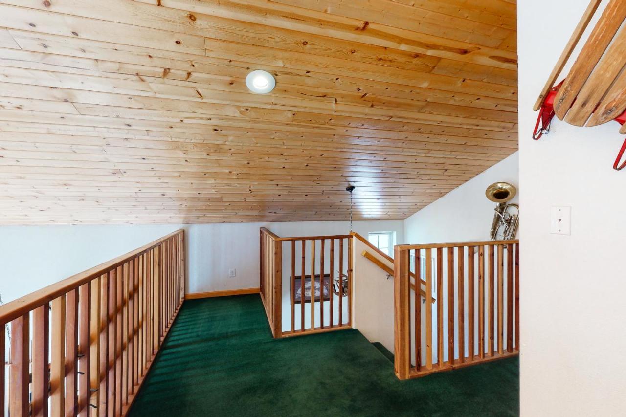 Papas Mountain Villa Shaver Lake Buitenkant foto